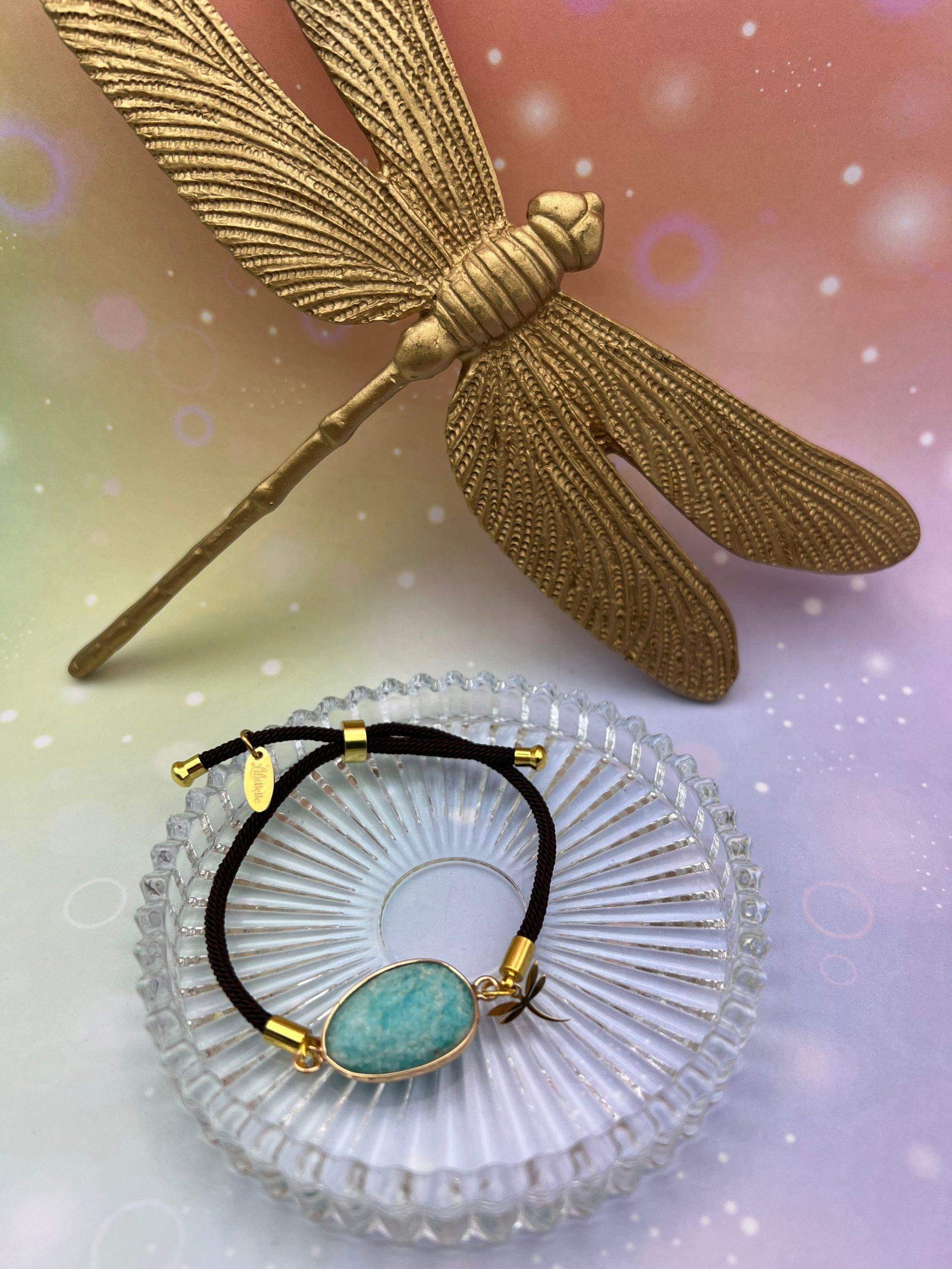 Bracelet cordon en amazonite et sa libellule – bijou de paix intérieure et d’expression signé LiluBelle