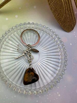 Porte-clés avec pierre naturelle d’oeil de tigre et libellule argentée, bijou de protection et de confiance intérieure